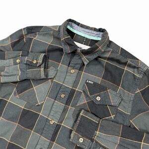 Jetty Flannel Shirt Men’s Medium Gray Plaid Long Sleeve Button Up Cotton Blend